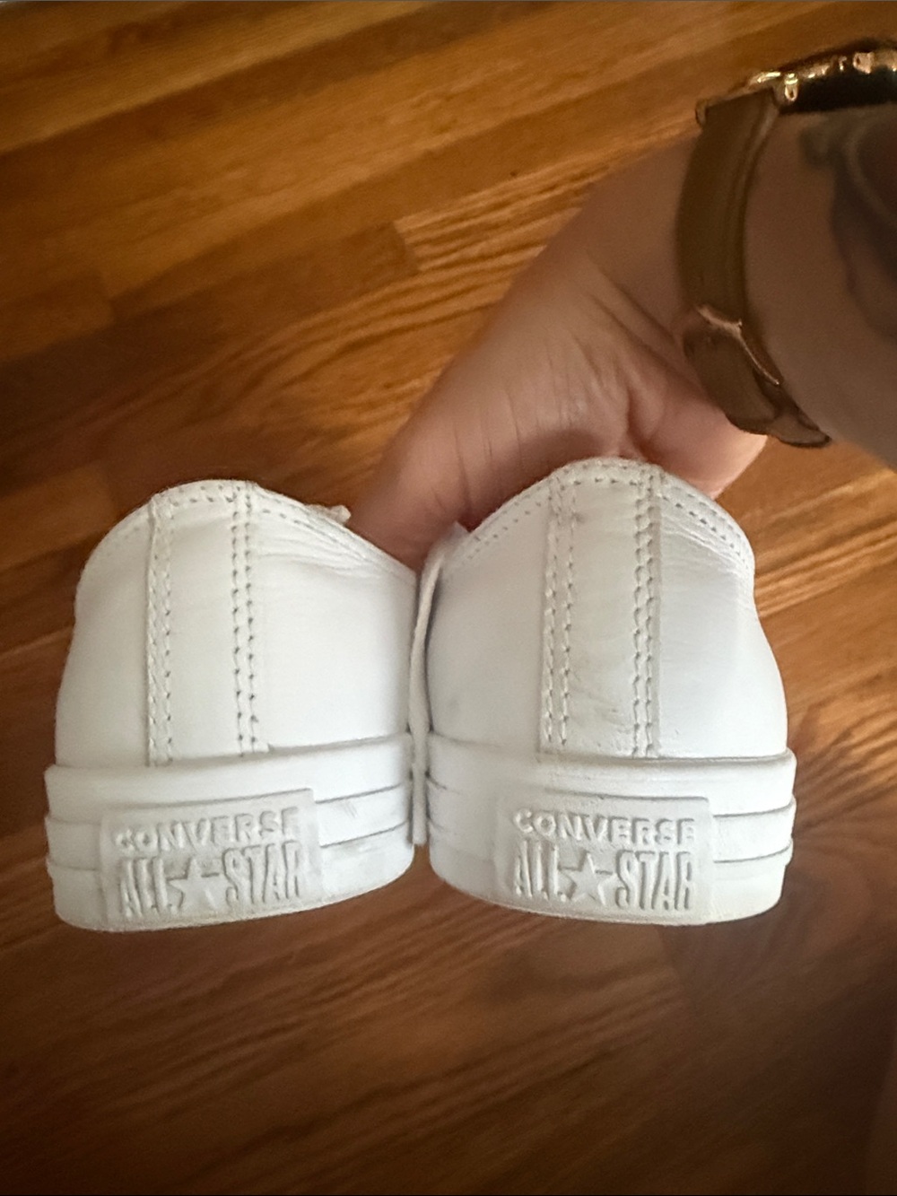 Converse White Low-Top Leather Sneakers - Picture 3 of 4